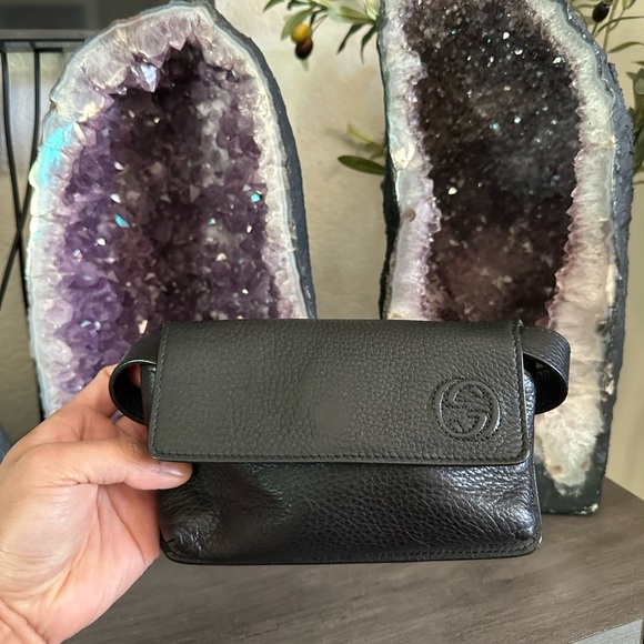 Gucci - Picture 1 of 5